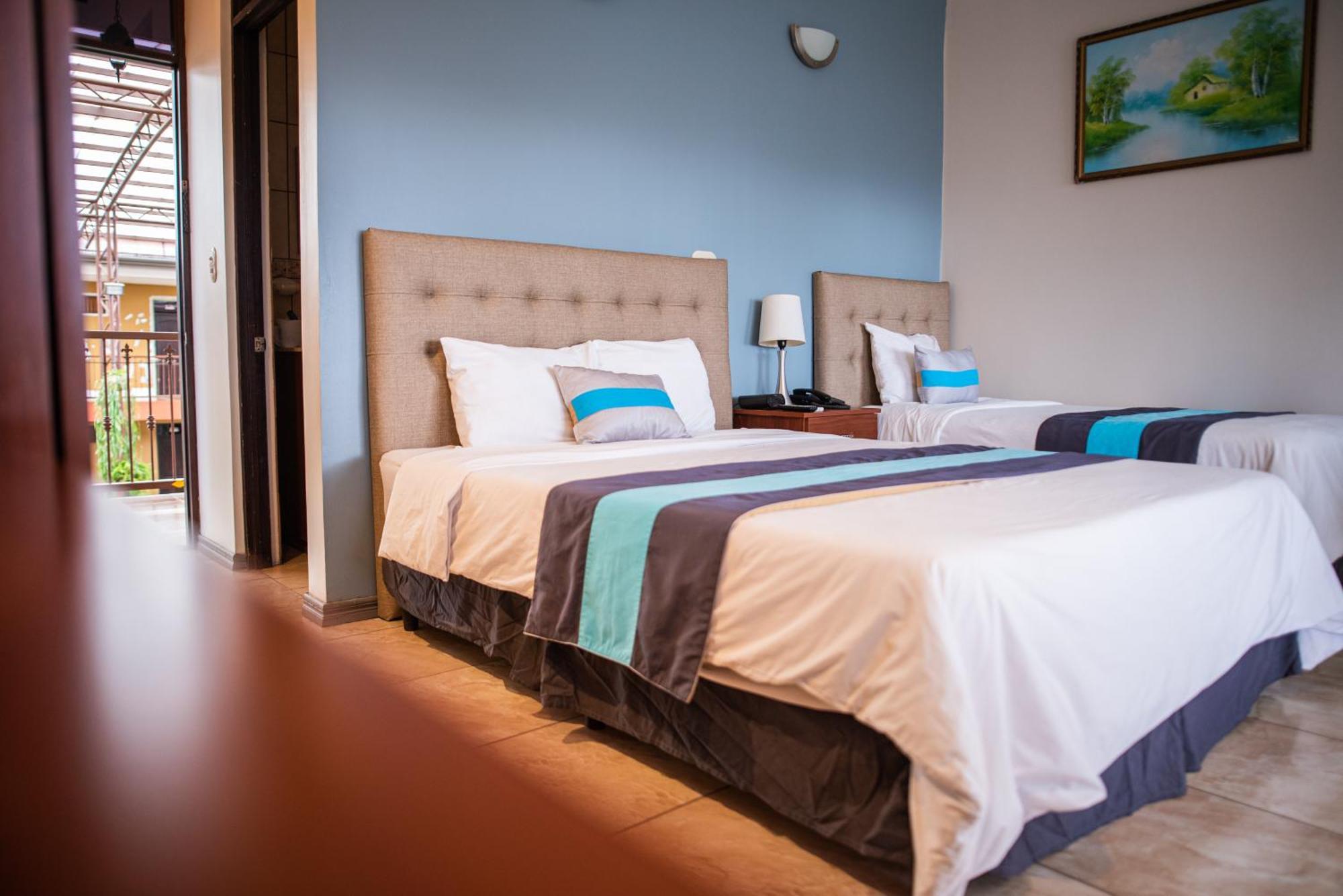 Hotel Y Restaurante El Guarco Cartago Dış mekan fotoğraf